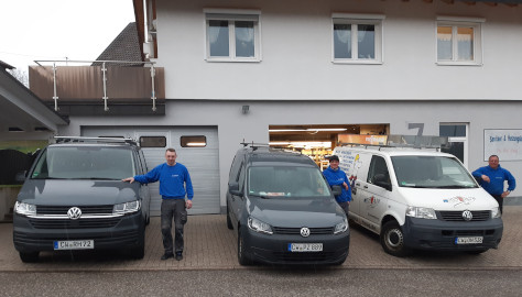 Unser Team für Neuhausen, Hamberg, Schellbronn und Steinegg für Ölheizungen, Ölbrennwertheizungen, Wäremepumpen, Wäremepumpenheizungen, Sanitäranlagen, Sanitärtechnik, Haustechnik, Klempner Notdienst, Baublechnerei, Fassadenverkleidungen in  Stehfalztechnik, Regenrinnen, Solartechnik, Solarthermie, Gas- und Wasserinstallateurarbeiten, Rohrreinigung, Abflussreinigung, Gashandel